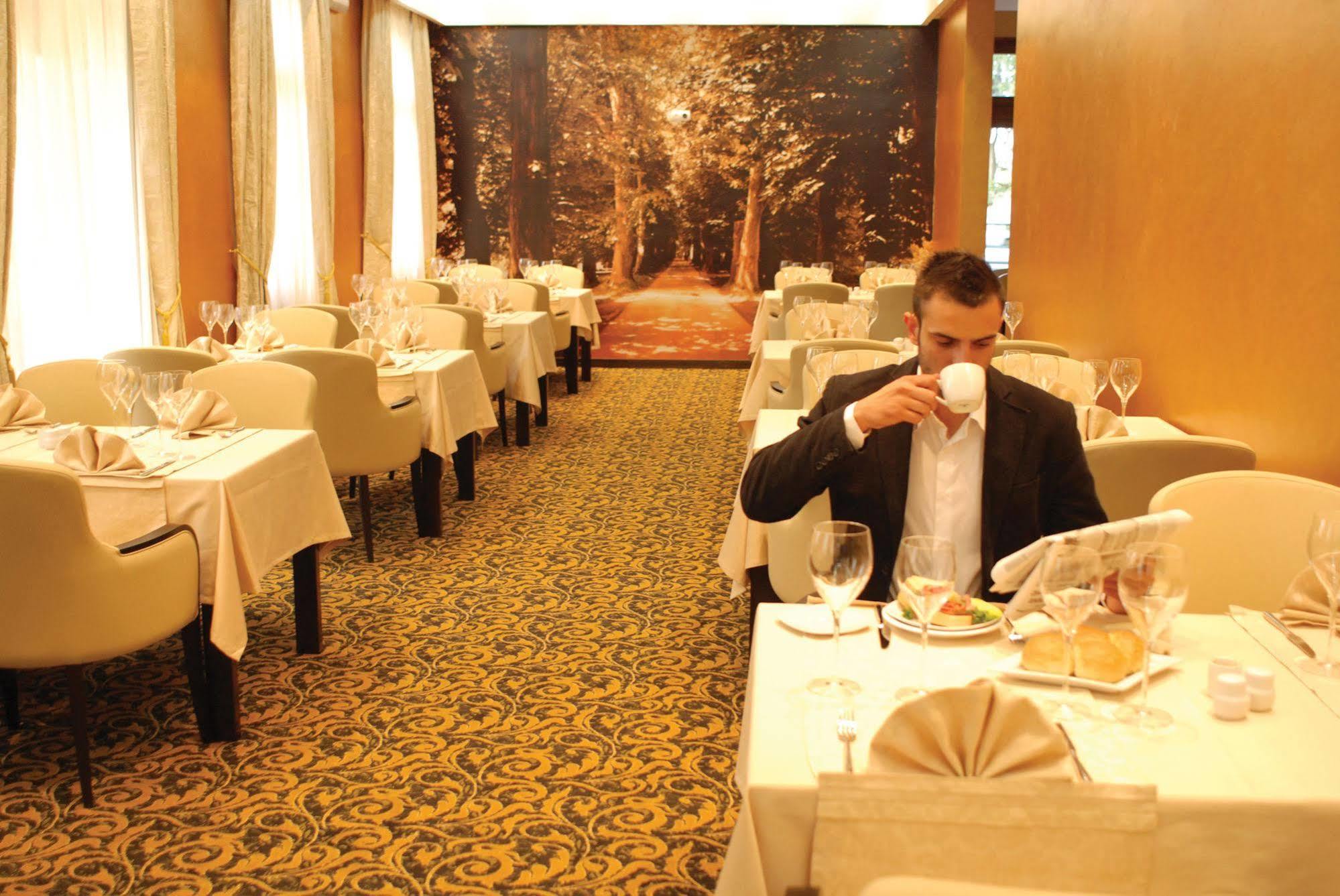 Hotel Hercegovina Ilidža Eksteriør bilde